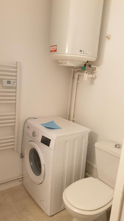Studio Simplicien *Cosy* Plein Centre Ville De Poitiers *Tv* Wifi *Cafe* Exterior photo