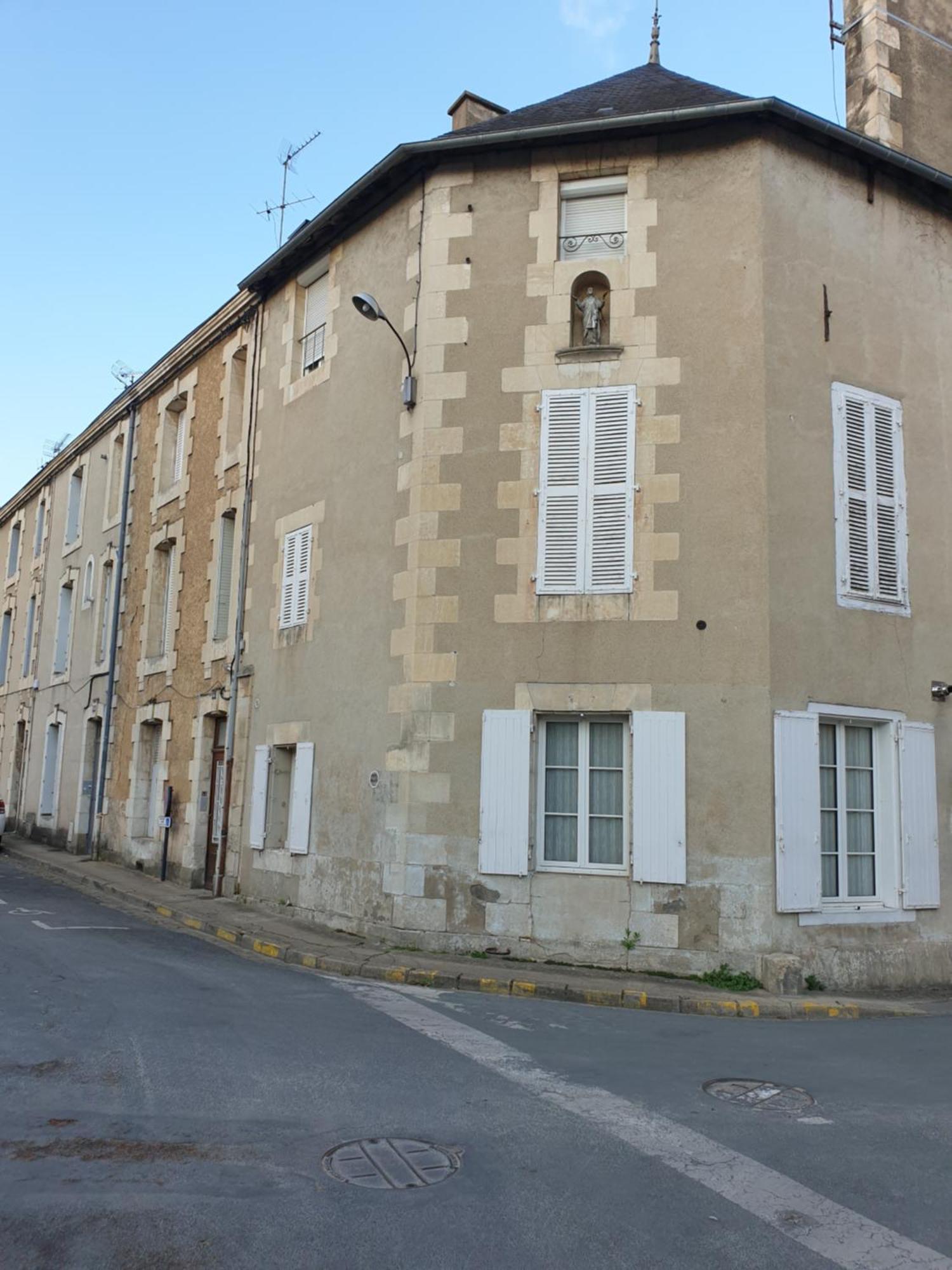 Studio Simplicien *Cosy* Plein Centre Ville De Poitiers *Tv* Wifi *Cafe* Exterior photo